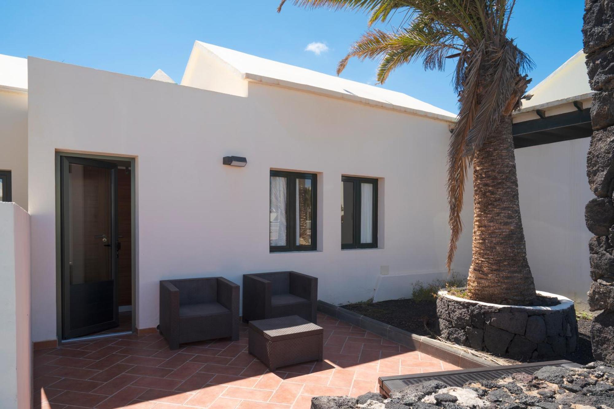 Villa Lanzahost Casa Sunny Seafront Costa Teguise Esterno foto